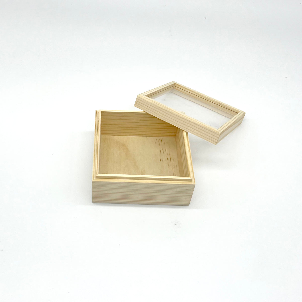 Wooden box 4.5”*4.5“*2.25“