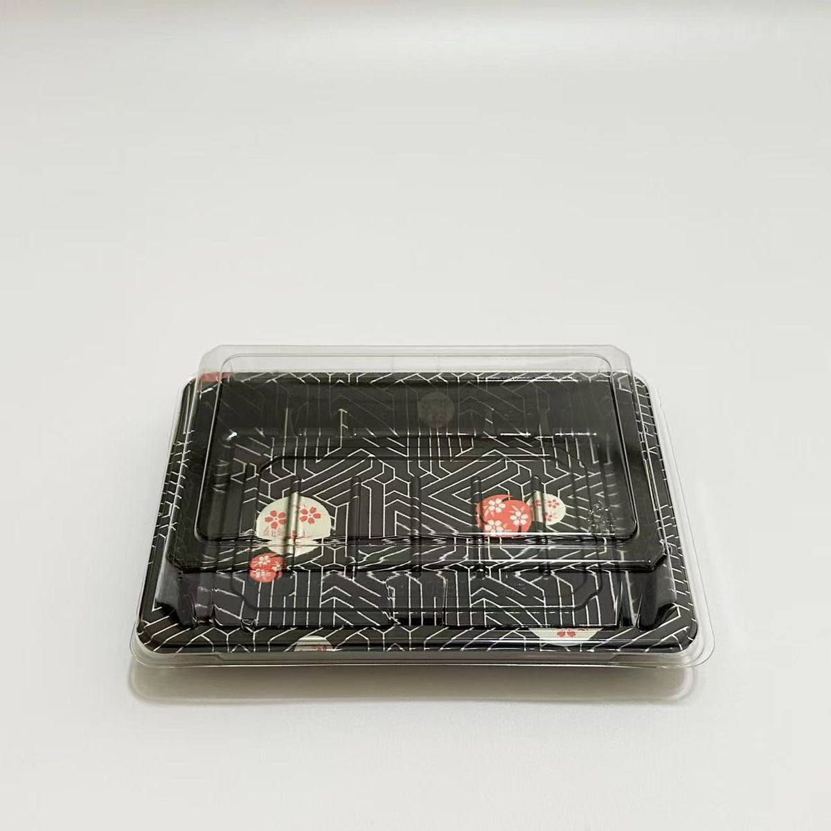 ST-3-008 6.8x4.8x1.8in Heavy Duty Blue/Black/Sakura PET Sushi Trays with Lids 100/200/400 Sets