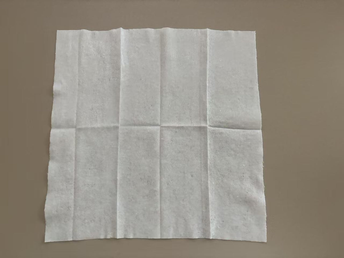 Pre-moistened Hand Wipes  7.7*7.7in 900 count box