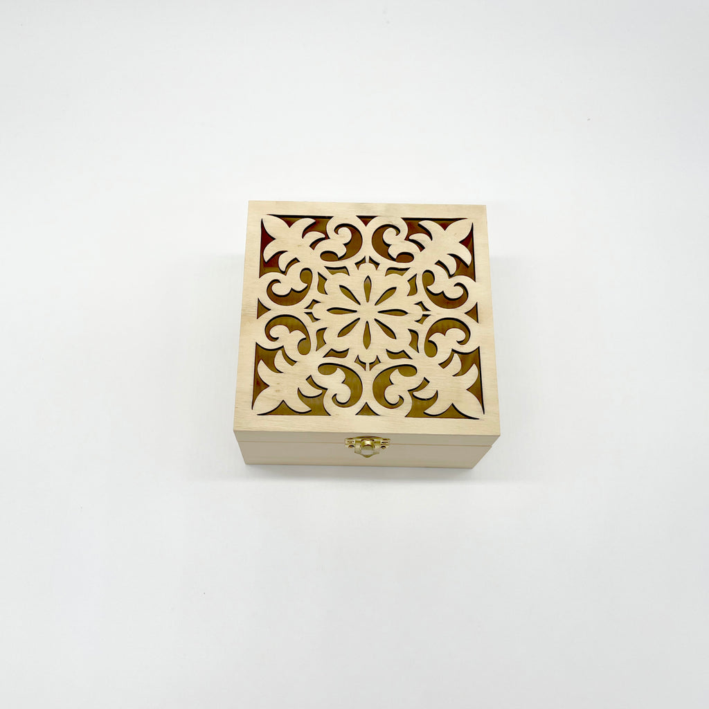 Wooden box 5.9"*3.15"*5.9"