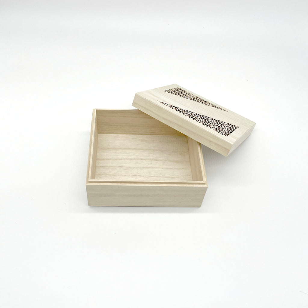 Wooden box 6.25"*7"*3.25"